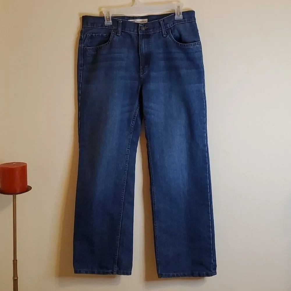 Levi's 505 Relaxed Fit Medium Wash Blue Jeans Size 20 Husky